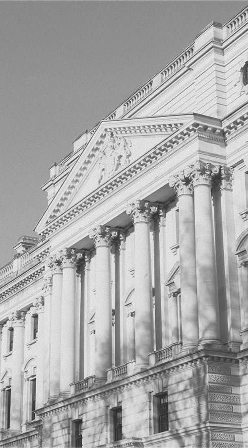 Здание суда